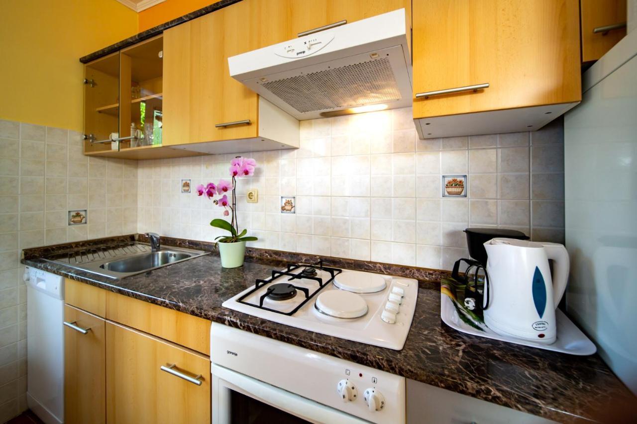 Kastell Apartments Lopar Kültér fotó
