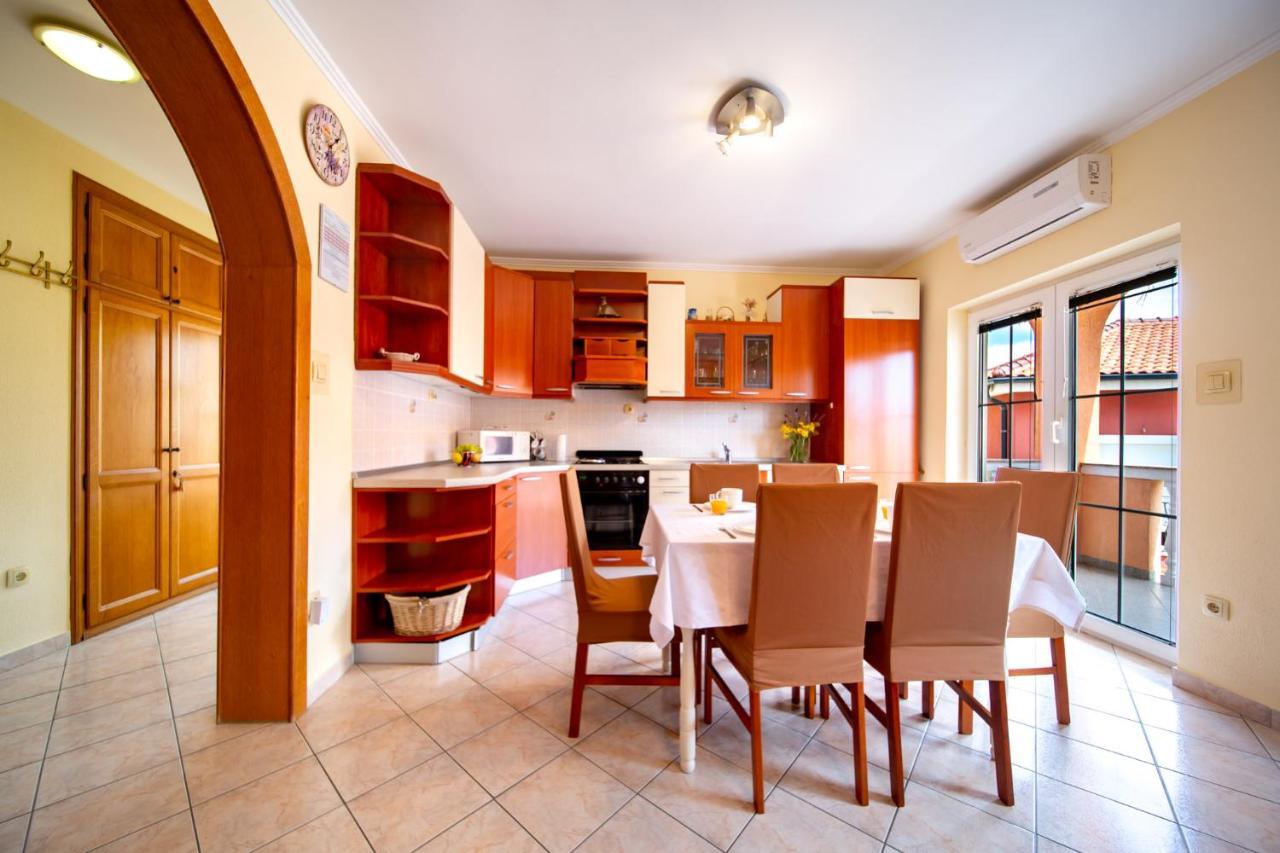 Kastell Apartments Lopar Kültér fotó