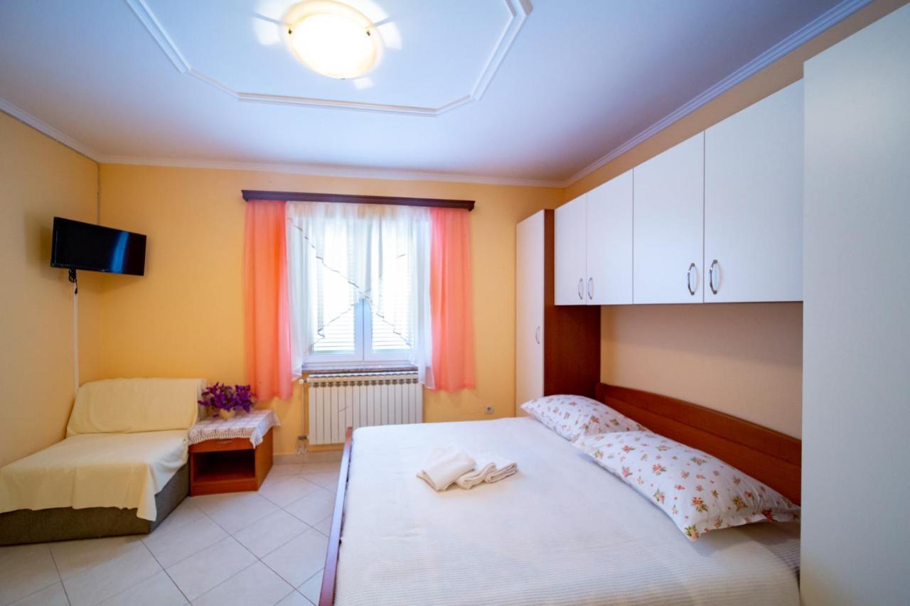 Kastell Apartments Lopar Kültér fotó